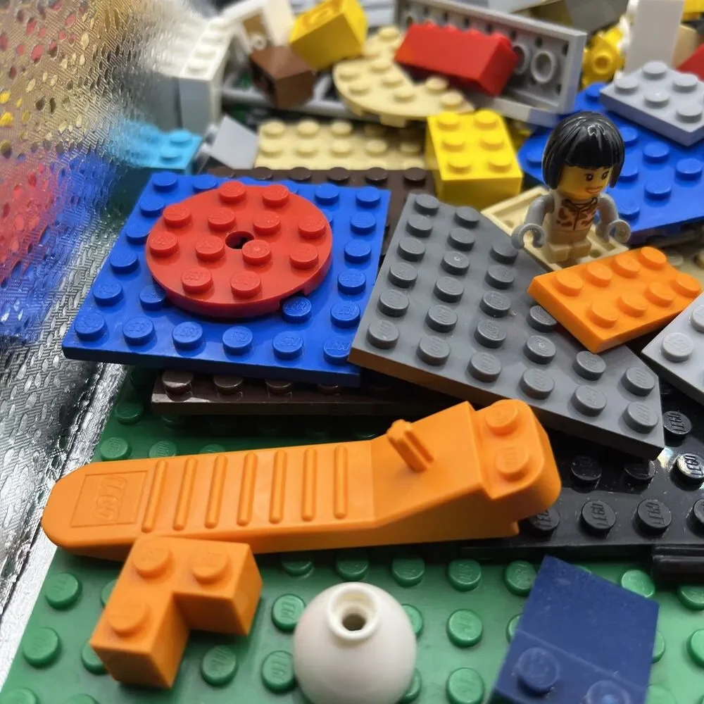 Lego genuine lb